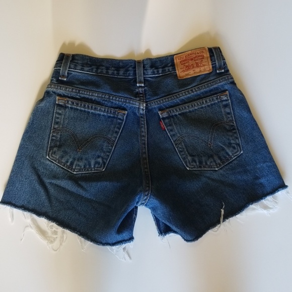 Levi's short size 28 - Picture 3 of 3